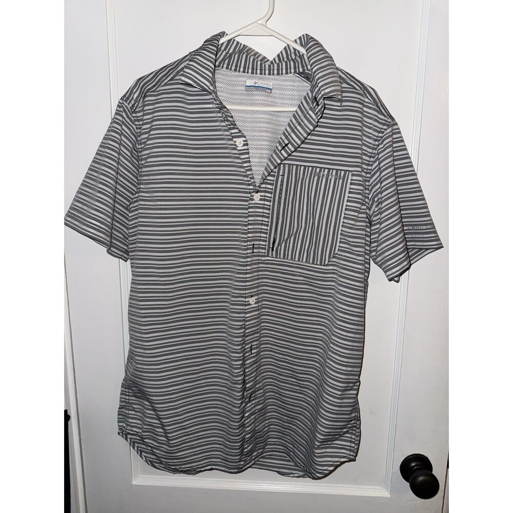 Columbia Mens M Gray Striped Short Sleeve Button Down Fishing Shirt